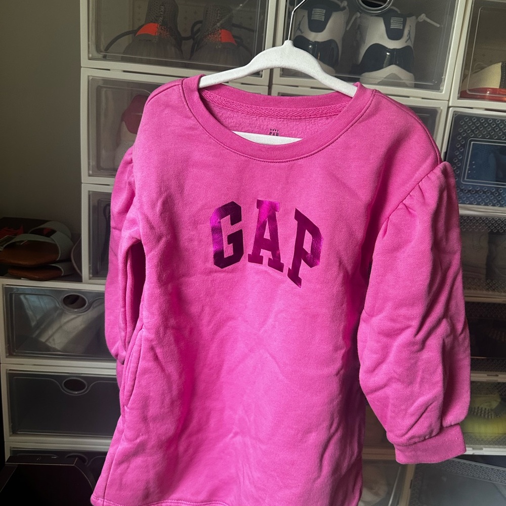 GAP Pink Sweatshirt with Logo and Crew Neck